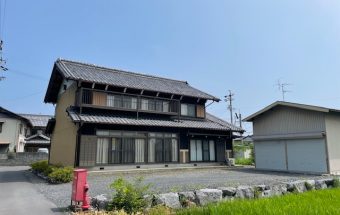 池田町本郷　貸家